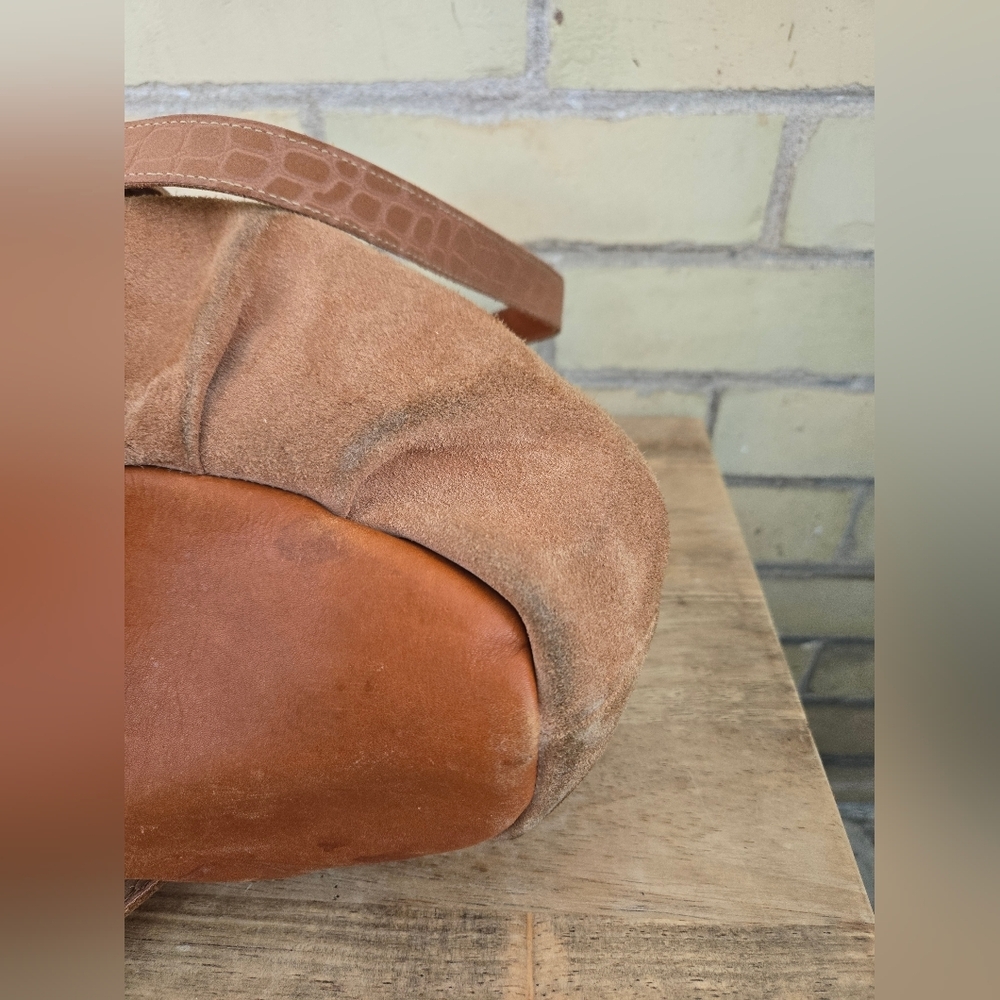 Vintage Hand Crafted Suede Bag - Picture 14 of 16
